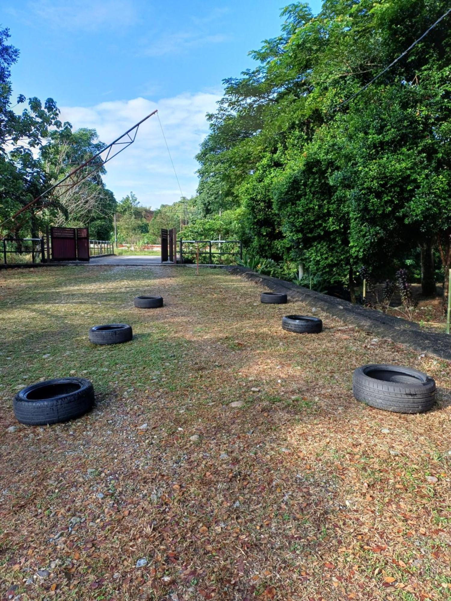 Lemuni Retreat & Training Centre - Kerling, Selangor Hotel Luaran gambar