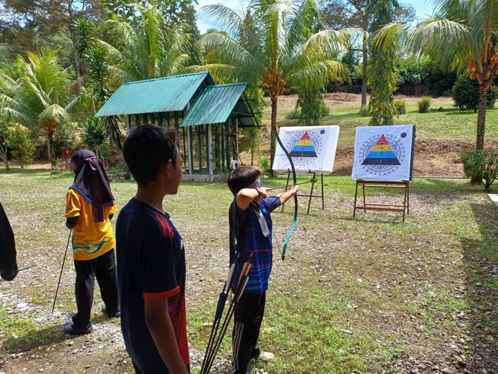 Lemuni Retreat & Training Centre - Kerling, Selangor Hotel Luaran gambar