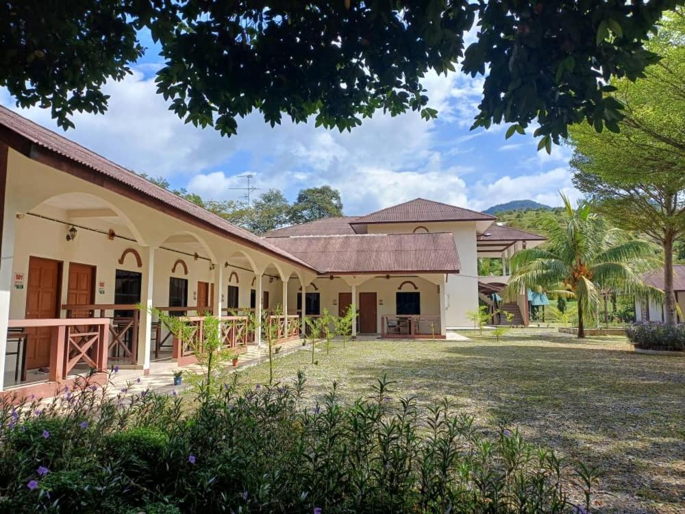 Lemuni Retreat & Training Centre - Kerling, Selangor Hotel Luaran gambar