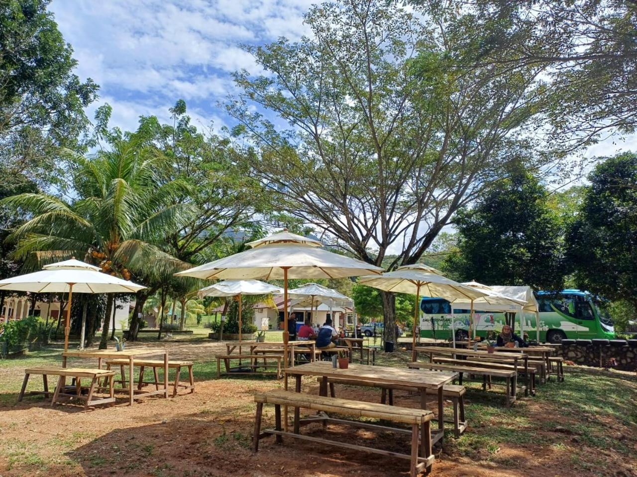 Lemuni Retreat & Training Centre - Kerling, Selangor Hotel Luaran gambar