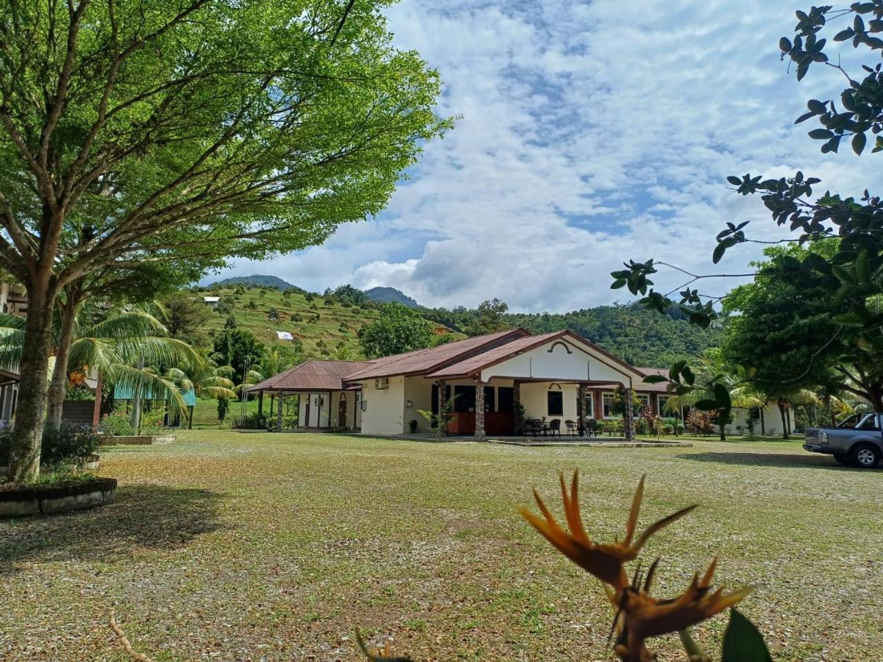 Lemuni Retreat & Training Centre - Kerling, Selangor Hotel Luaran gambar