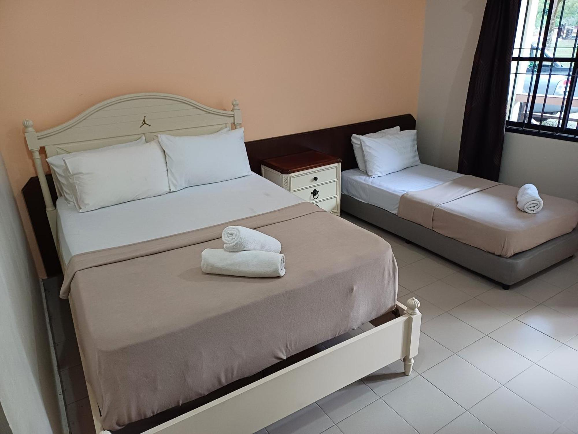 Lemuni Retreat & Training Centre - Kerling, Selangor Hotel Luaran gambar